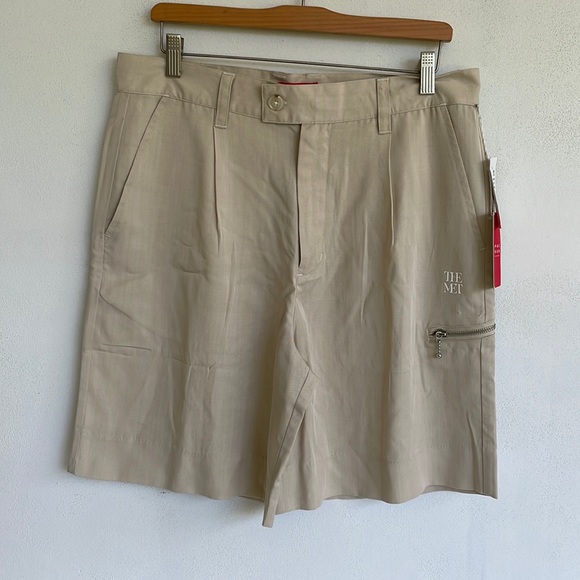 Pacsun men’s khaki pleated shorts size 32 NWT & exterior zipper pocket - Picture 1 of 5
